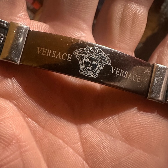 Burberry Navy Trench Coat, Versace, Hermes, TRADE Do Not Buy RESERVED!! - Picture 5 of 6